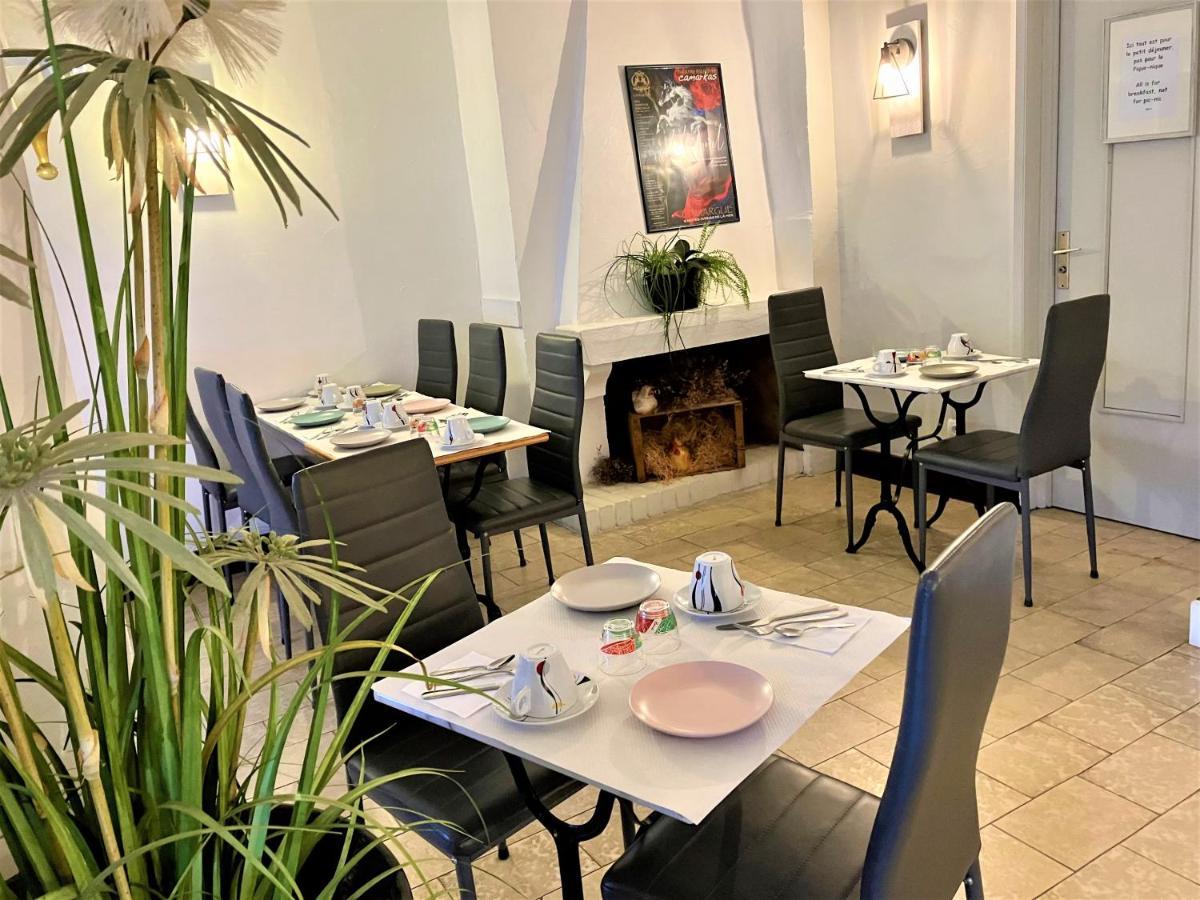 Hotel Lou Marques Saintes-Maries-de-la-Mer Kültér fotó