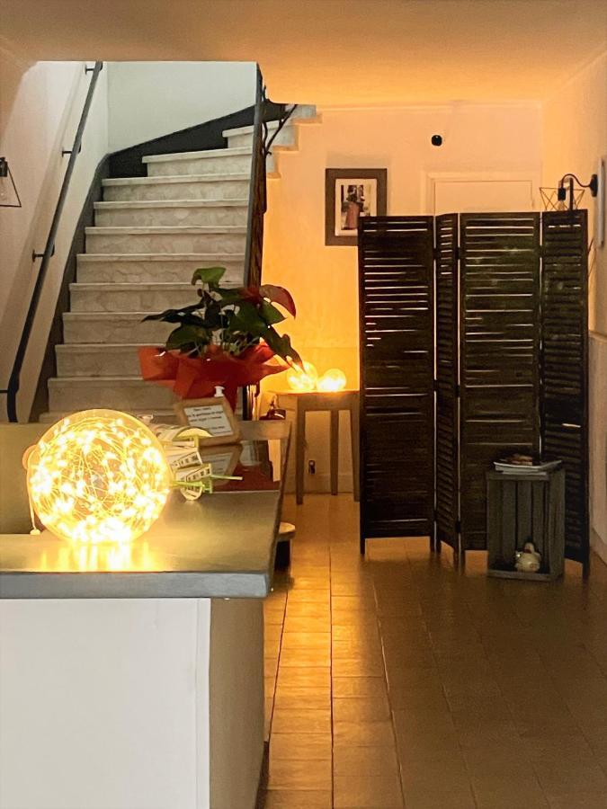 Hotel Lou Marques Saintes-Maries-de-la-Mer Kültér fotó