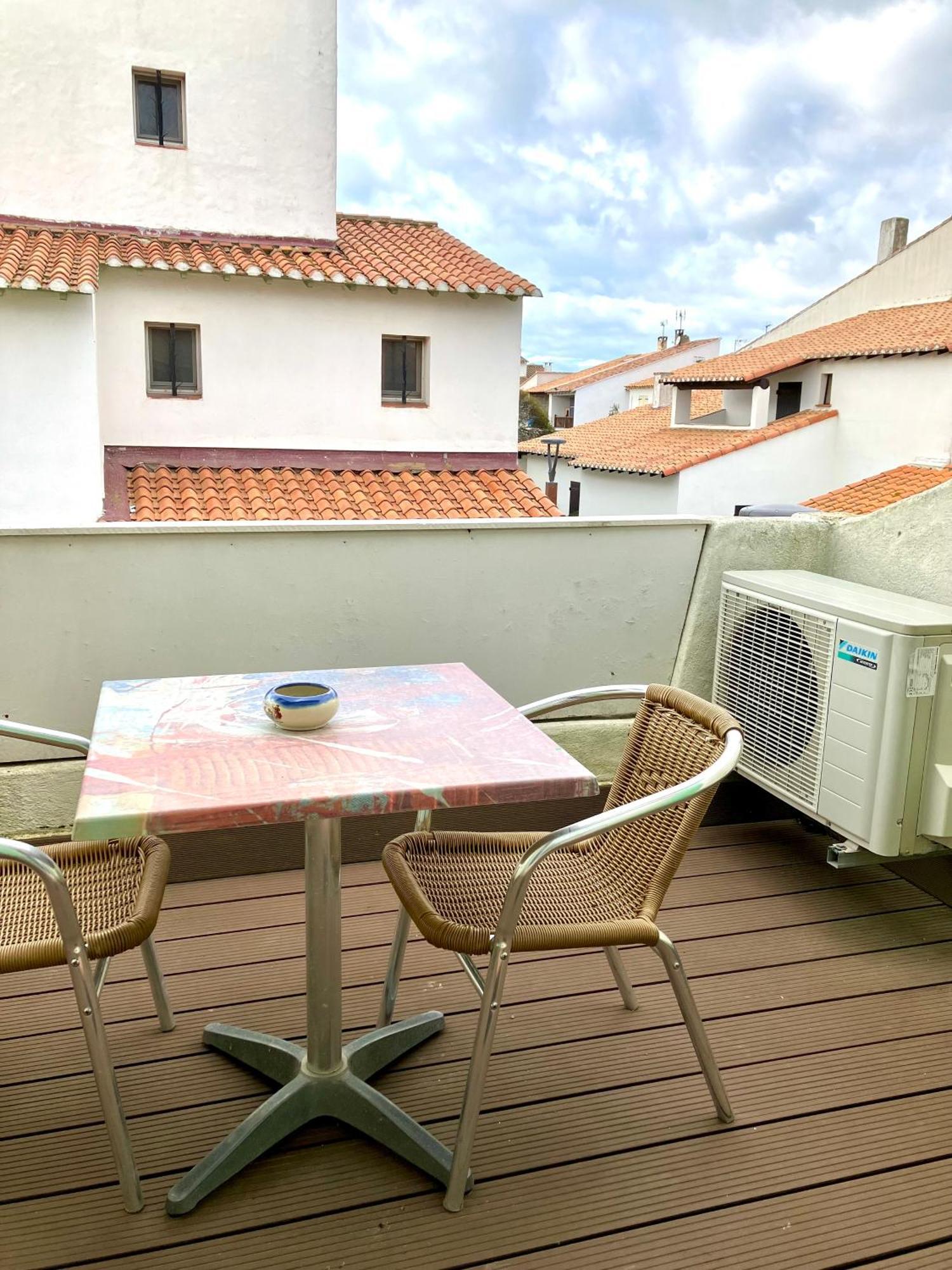Hotel Lou Marques Saintes-Maries-de-la-Mer Kültér fotó