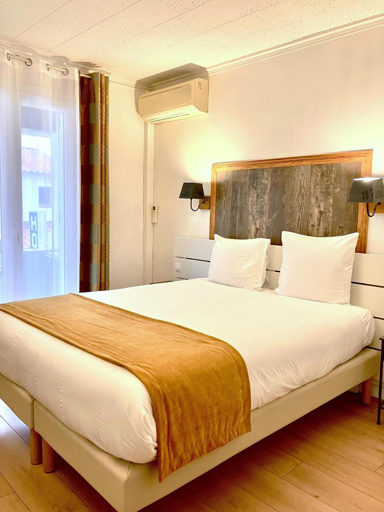 Hotel Lou Marques Saintes-Maries-de-la-Mer Kültér fotó