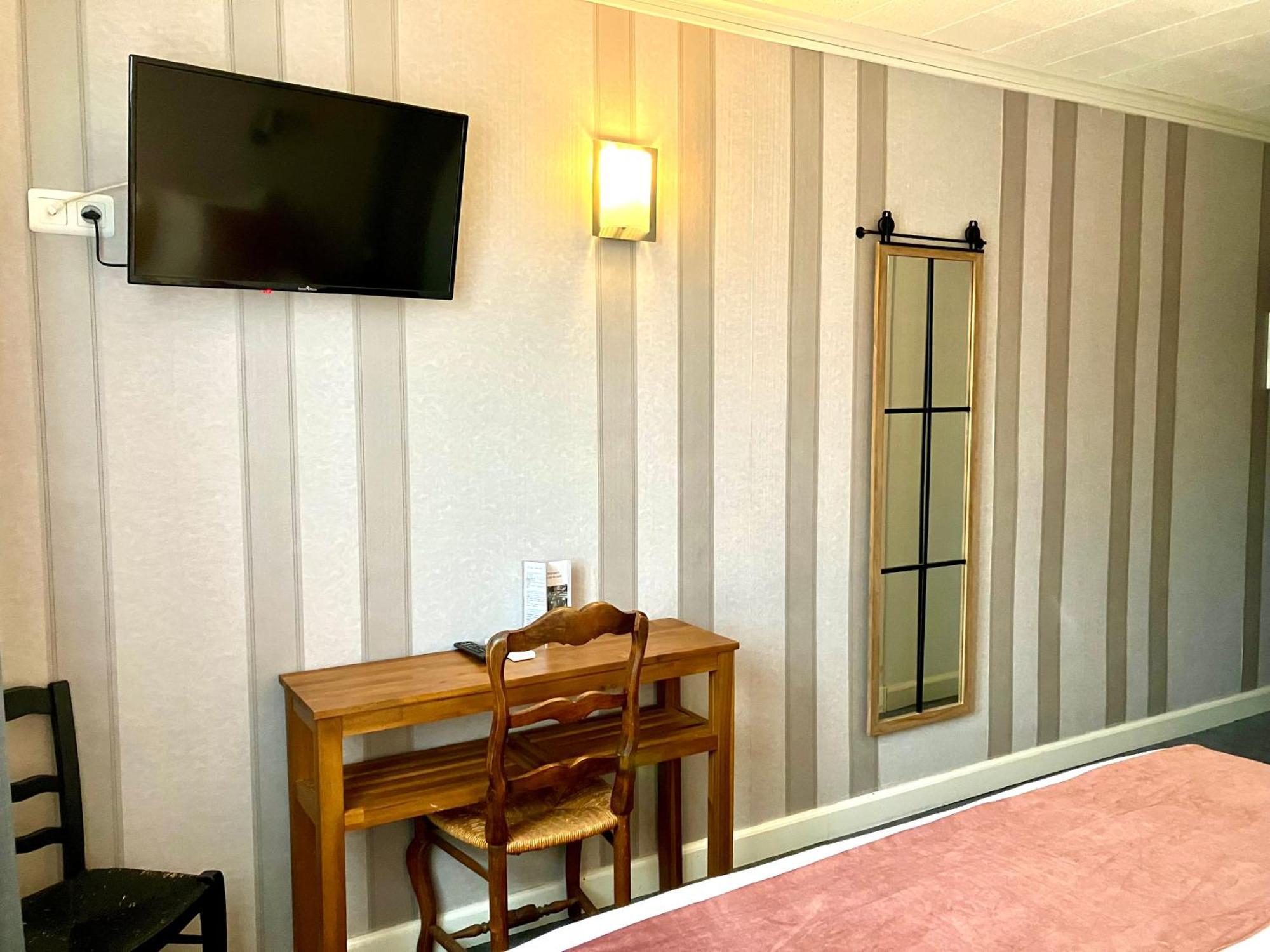 Hotel Lou Marques Saintes-Maries-de-la-Mer Kültér fotó