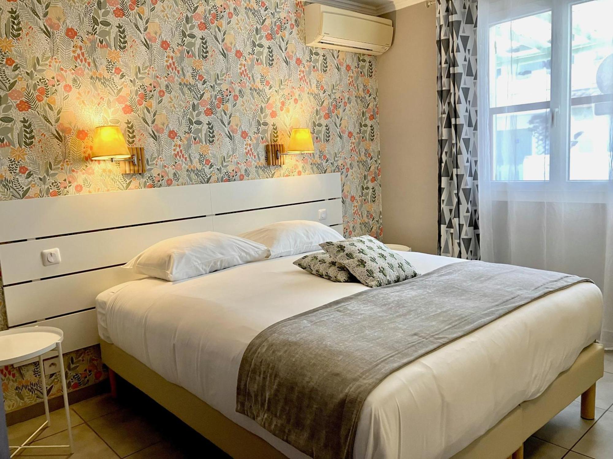 Hotel Lou Marques Saintes-Maries-de-la-Mer Kültér fotó